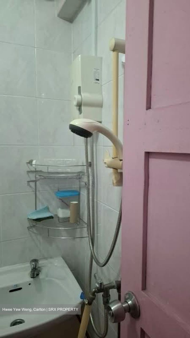 Blk 229 Bukit Batok East Avenue 3 (Bukit Batok), HDB 4 Rooms #530643781